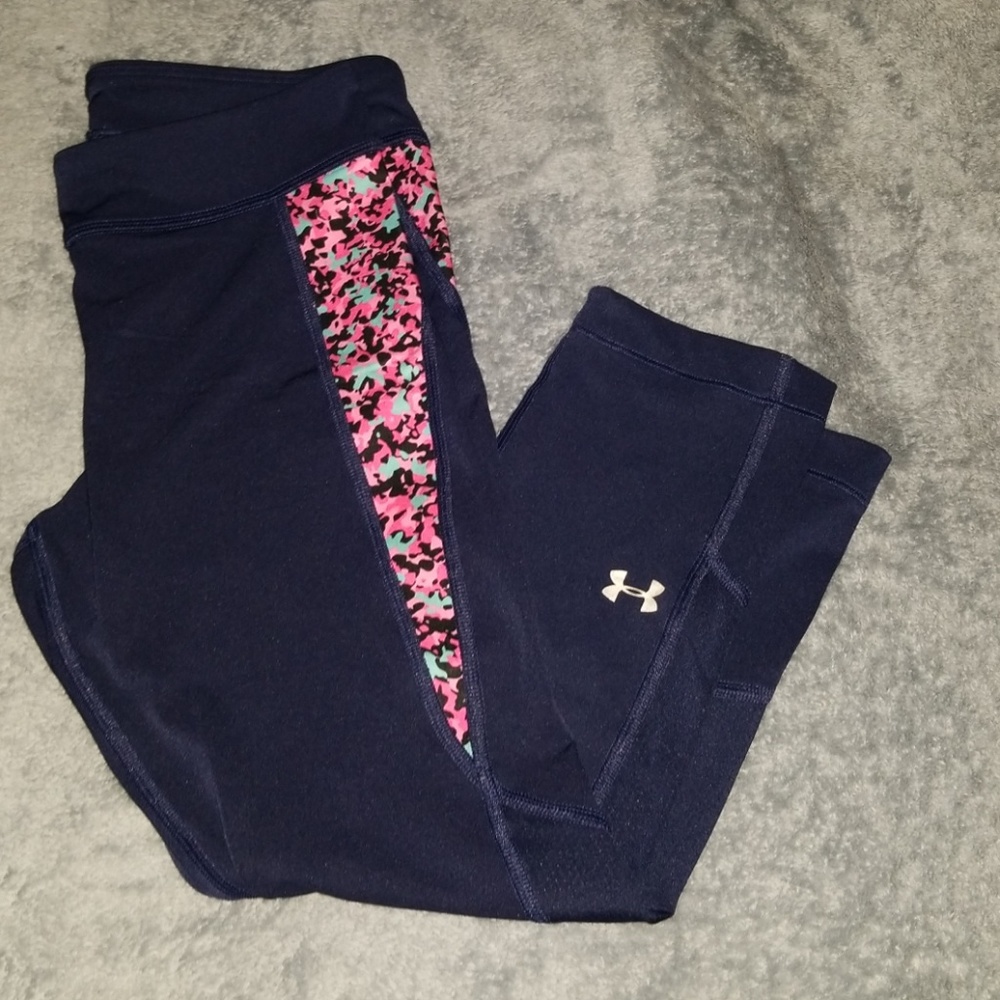 UnderArmour capri leggings size small